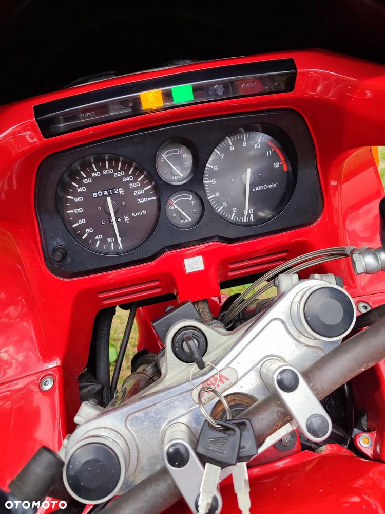 Honda CBR - 5