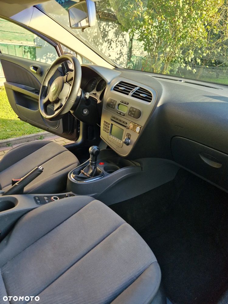 Seat Leon 2.0 TDI DPF Style - 6