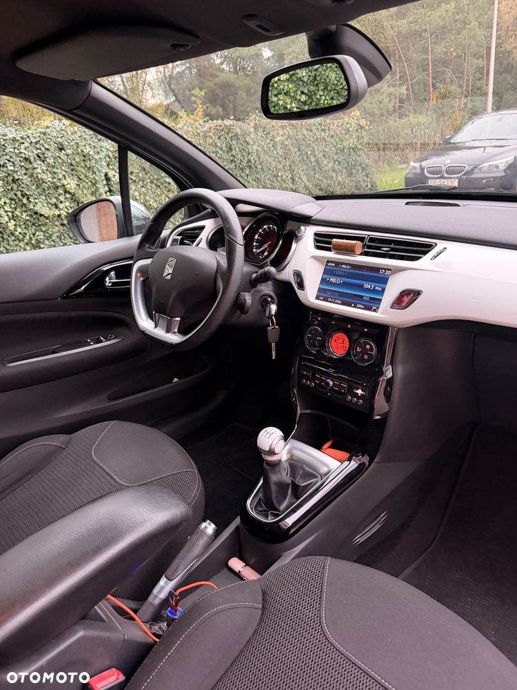 Citroën DS3 VTi 120 SoChic - 26