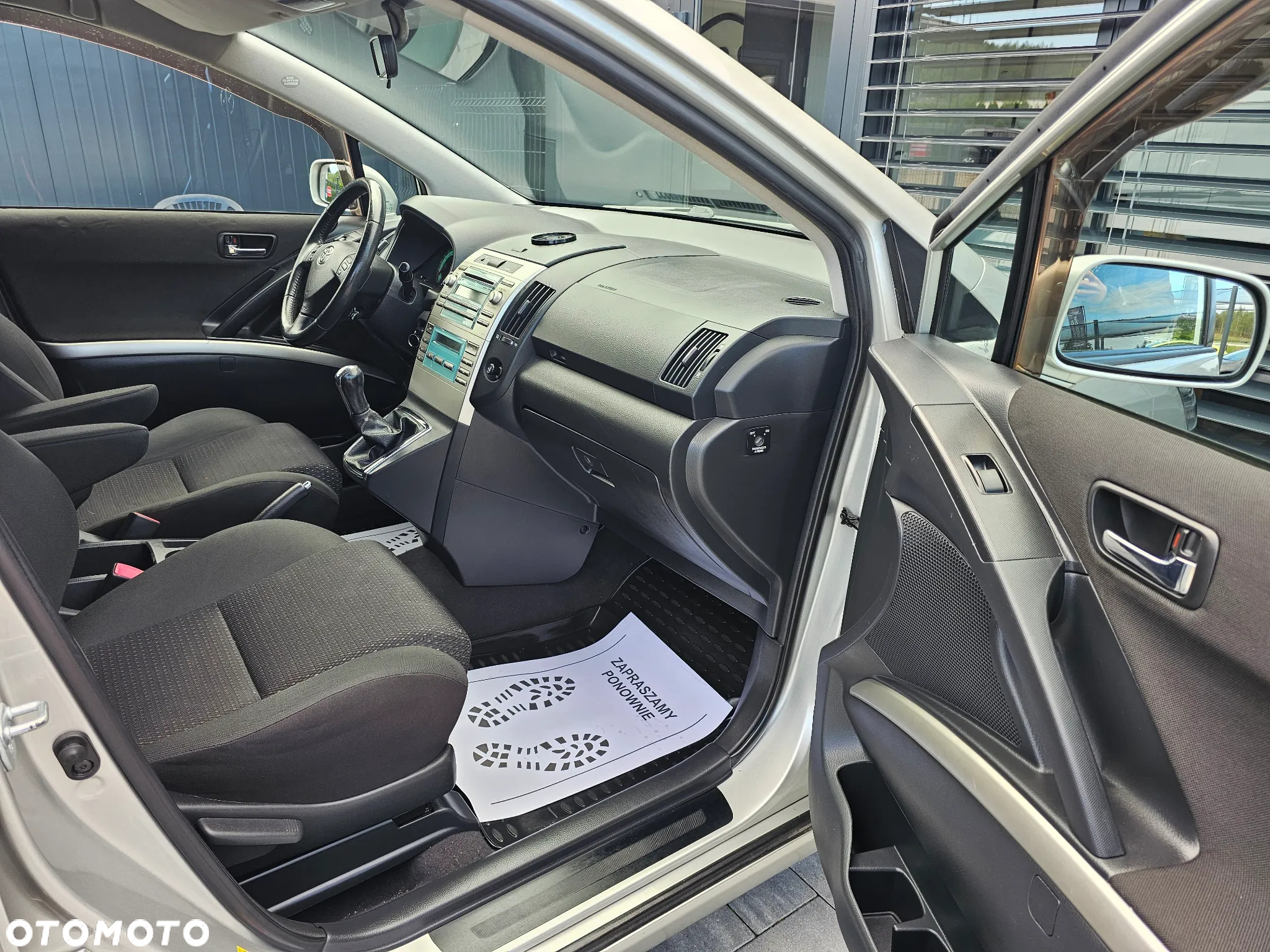 Toyota Corolla Verso 1.8 Sol - 8