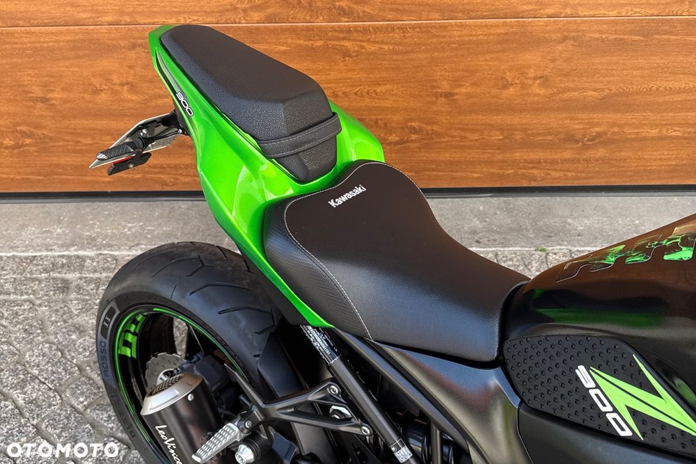 Kawasaki Z 900 - 11