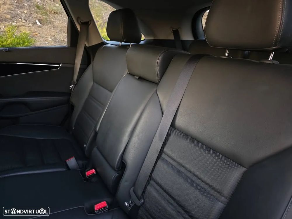 Kia Sorento 2.2 CRDi Premium Aut. - 7