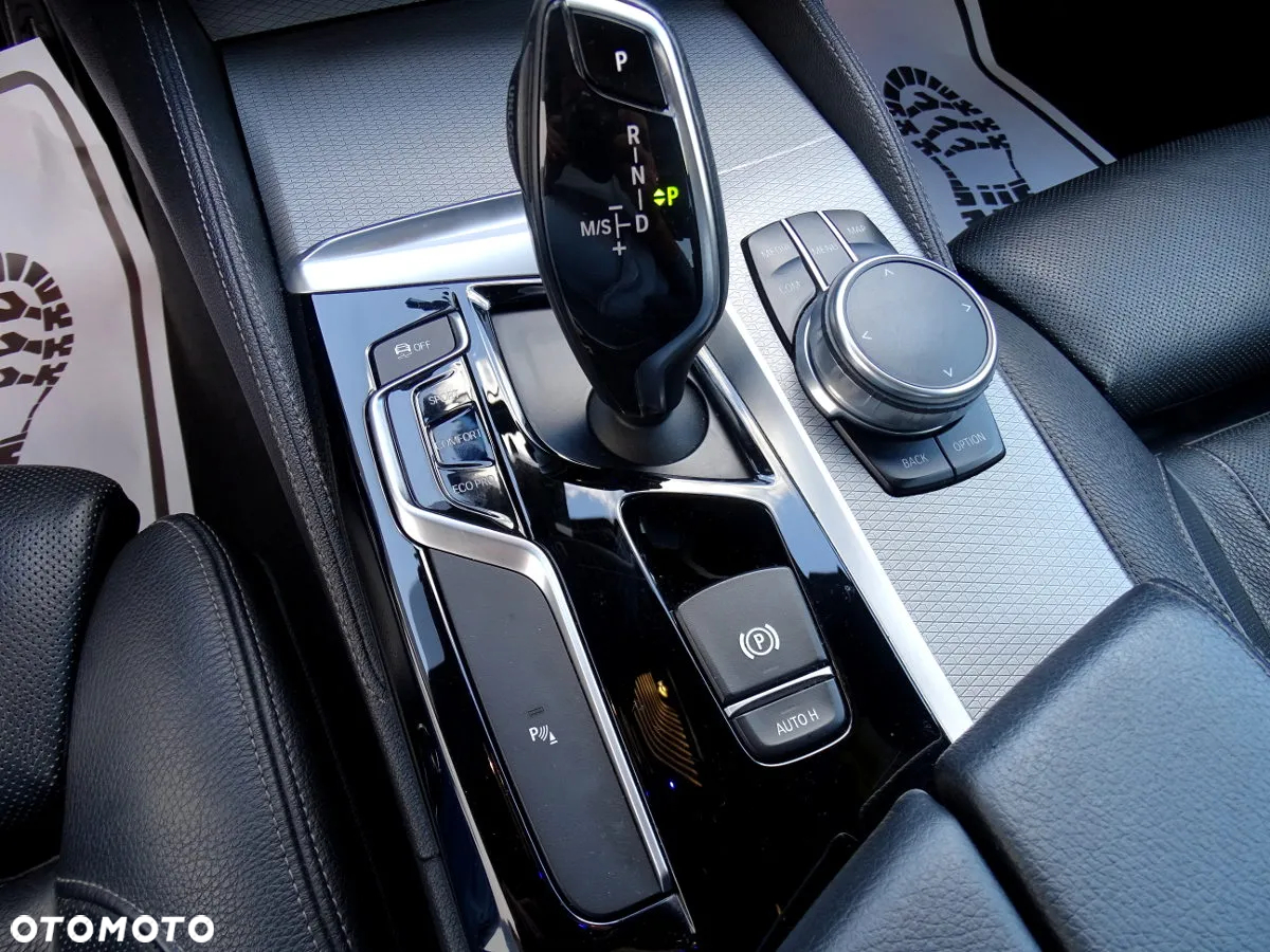 BMW Seria 5 520d M Sport - 20