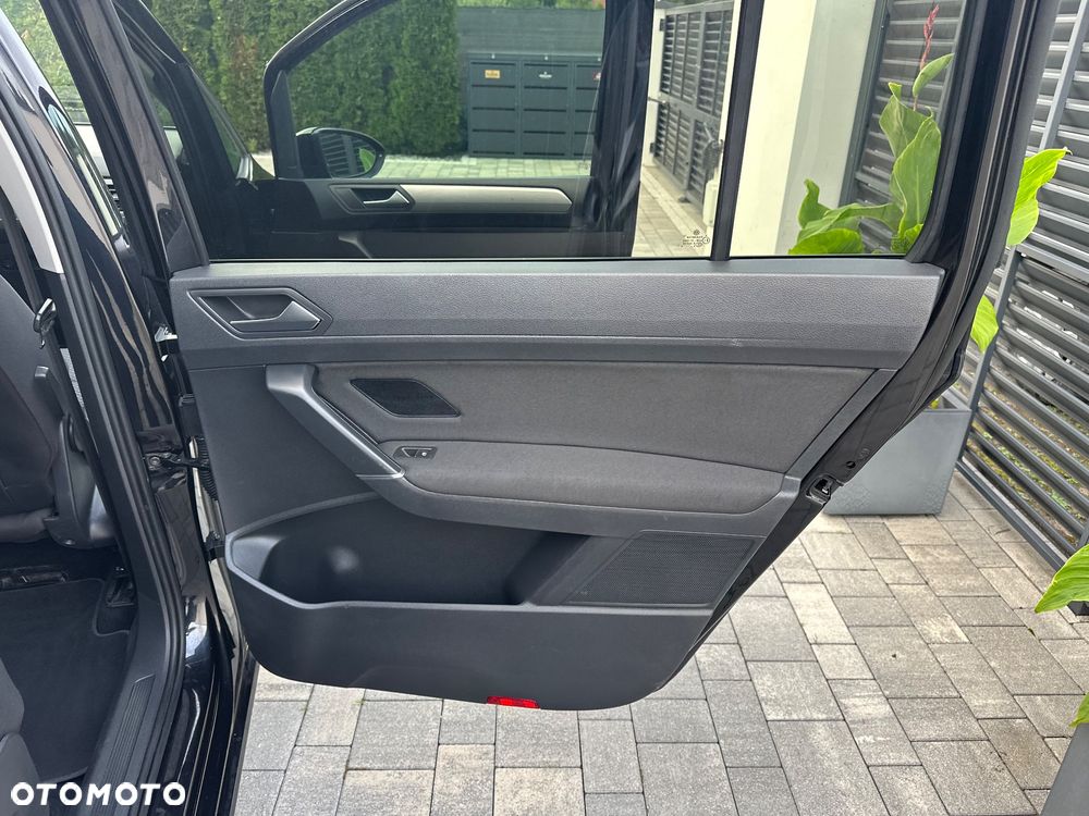 Volkswagen Touran 1.6 TDI SCR BlueMotion Technology Comfortline - 18