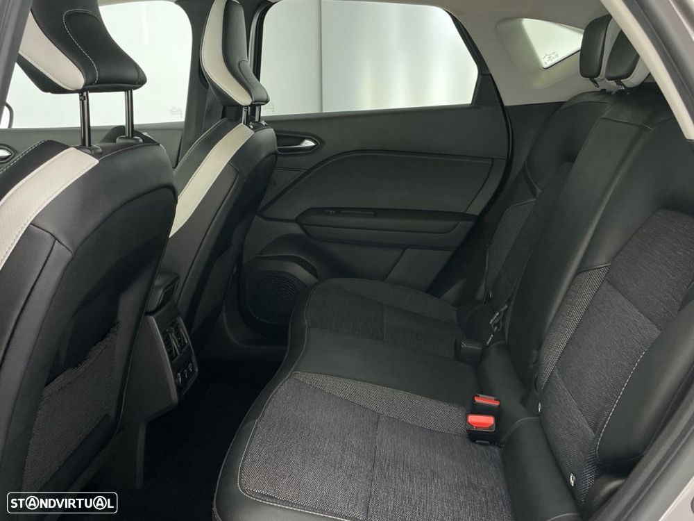 Renault Captur 1.0 TCe Techno - 12