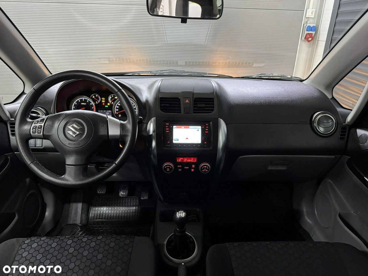 Suzuki SX4 - 12