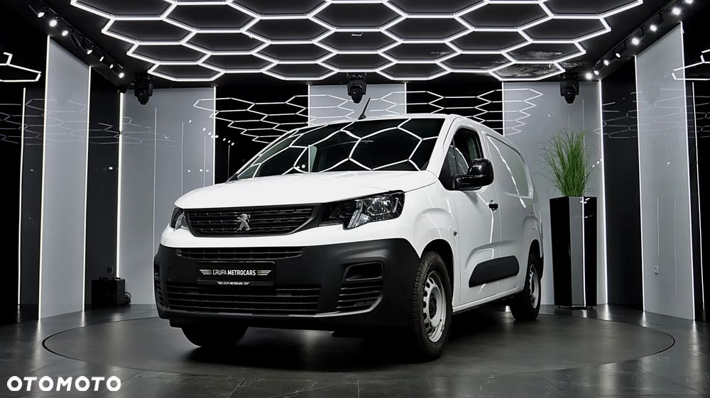 Peugeot Partner 1.5 BlueHDi 100 PREMIUM Long 950 4d - 2