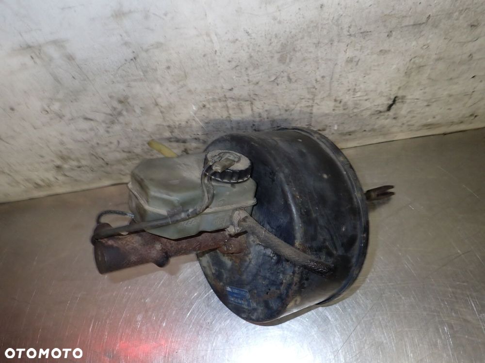 SERWO POMPA HAMULCOWA MERCEDES T1 KACZKA 207D - 2