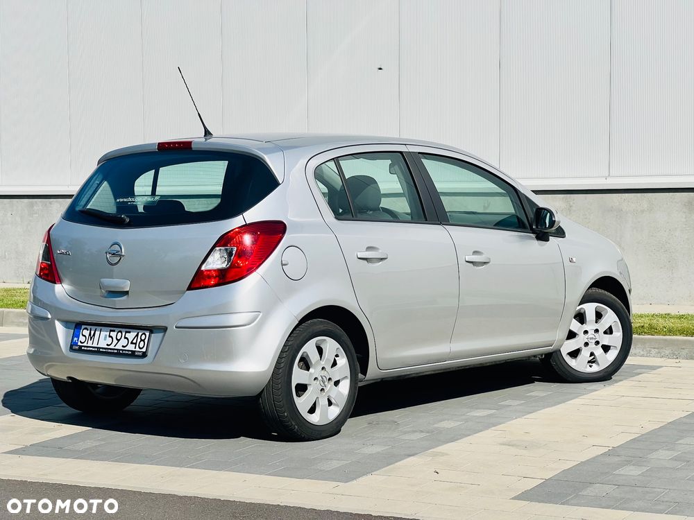 Opel Corsa 1.2 16V EcoFLEX Easytronic Active - 4