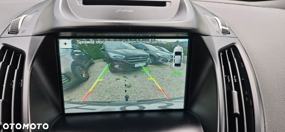 Ford Kuga 2.0 TDCi 2x4 ST-Line - 24