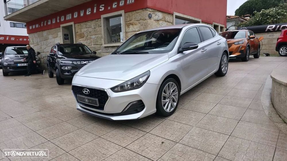 Hyundai i30 Fastback 1.0 T-GDI Style - 1