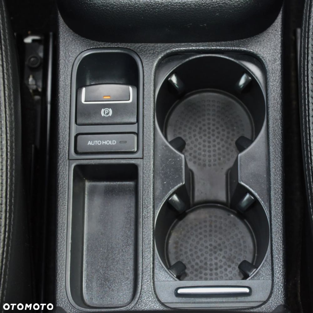 Volkswagen Tiguan - 23