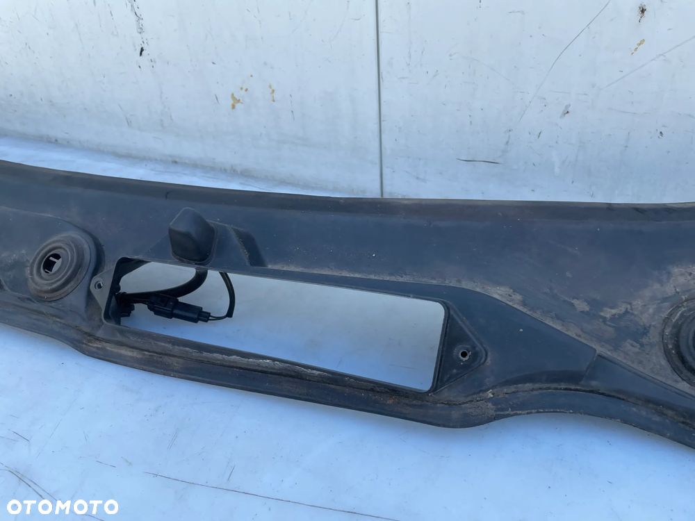 PODSZYBIE BMW E90 57550913 - 3