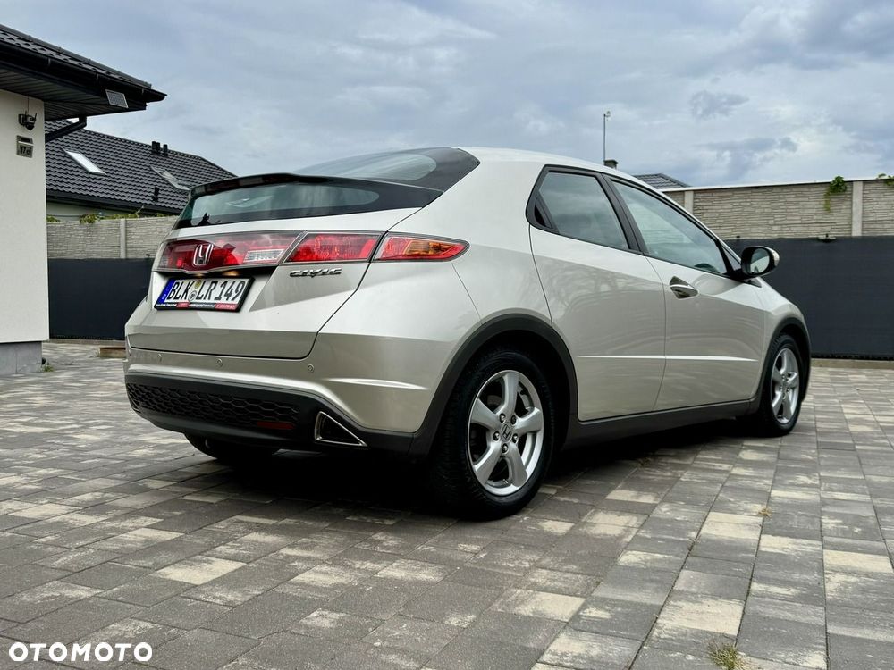 Honda Civic - 28
