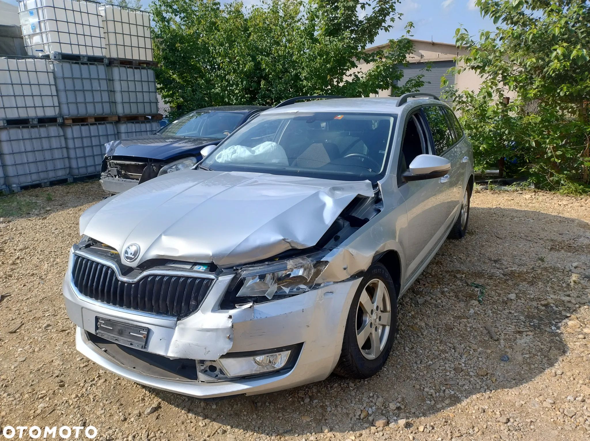 Skoda Octavia Combi 1.6 TDI (Green tec) 4x4 Ambition - 1