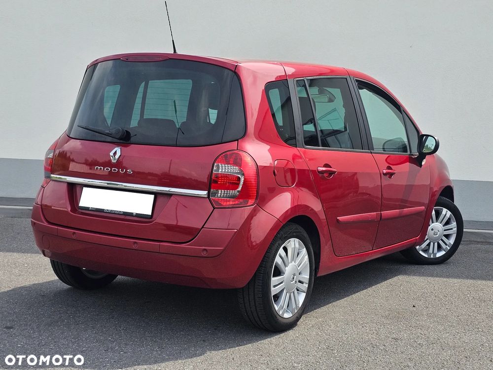 Renault Modus 1.5 dCi FAP Dynamique - 8