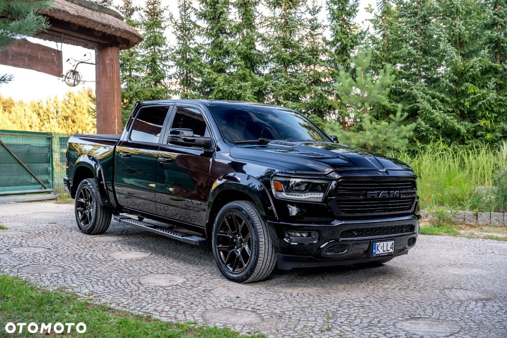 RAM 1500 5.7 Crew Cab Shortbed Limited Black - 11