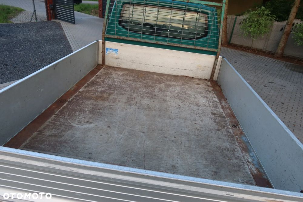 Volkswagen Transporter - 7