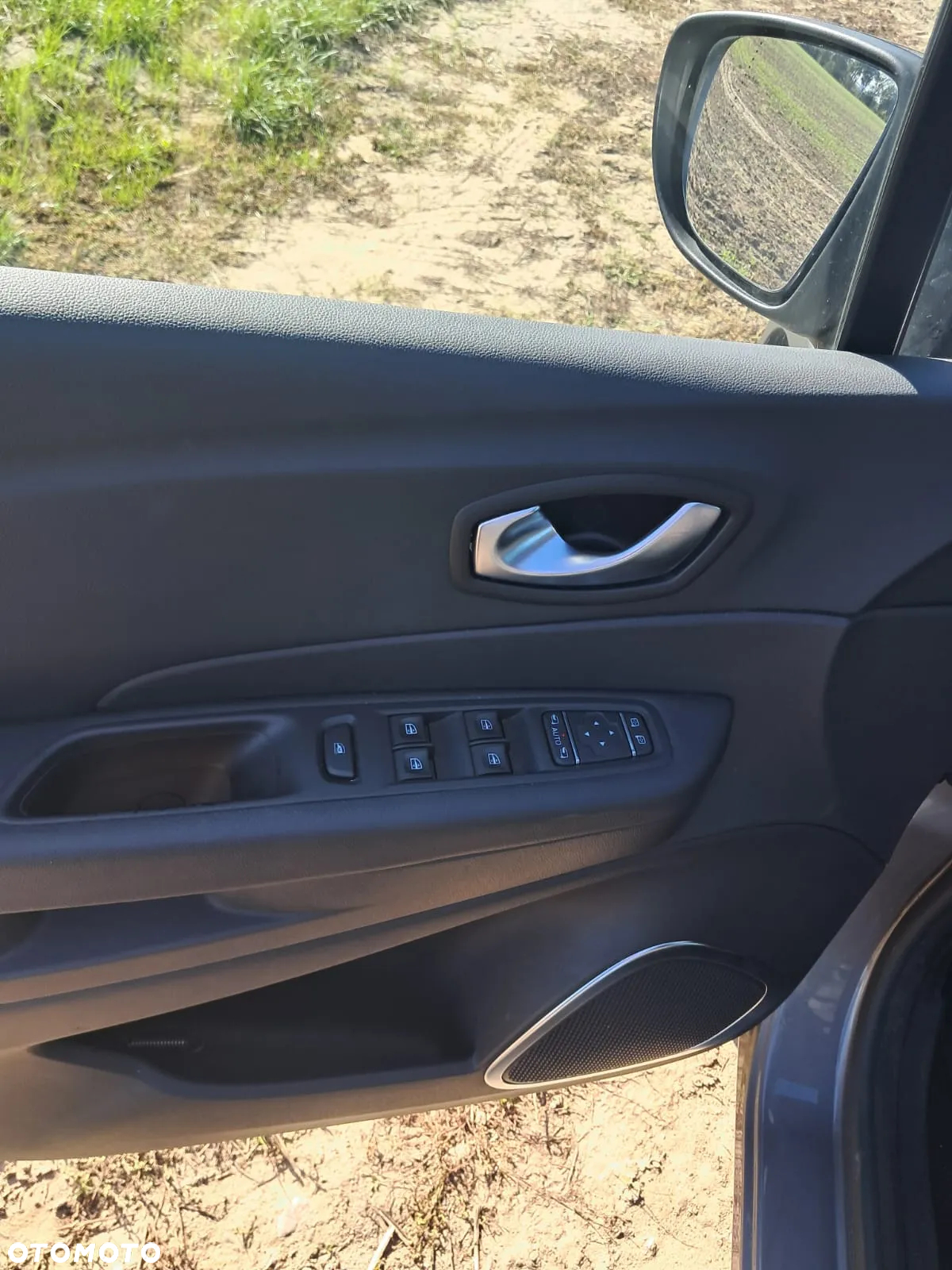 Renault Captur - 11