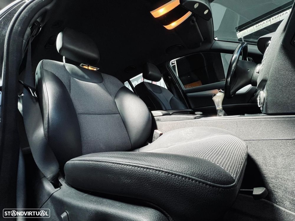 Mercedes-Benz C 250 CDi Avantgarde BlueEfficiency - 30