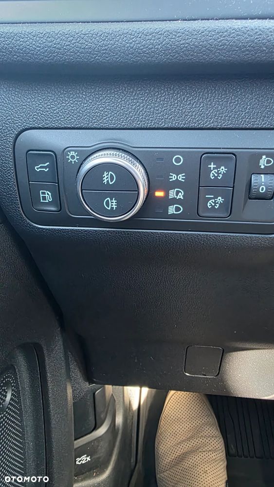 Ford Kuga - 15