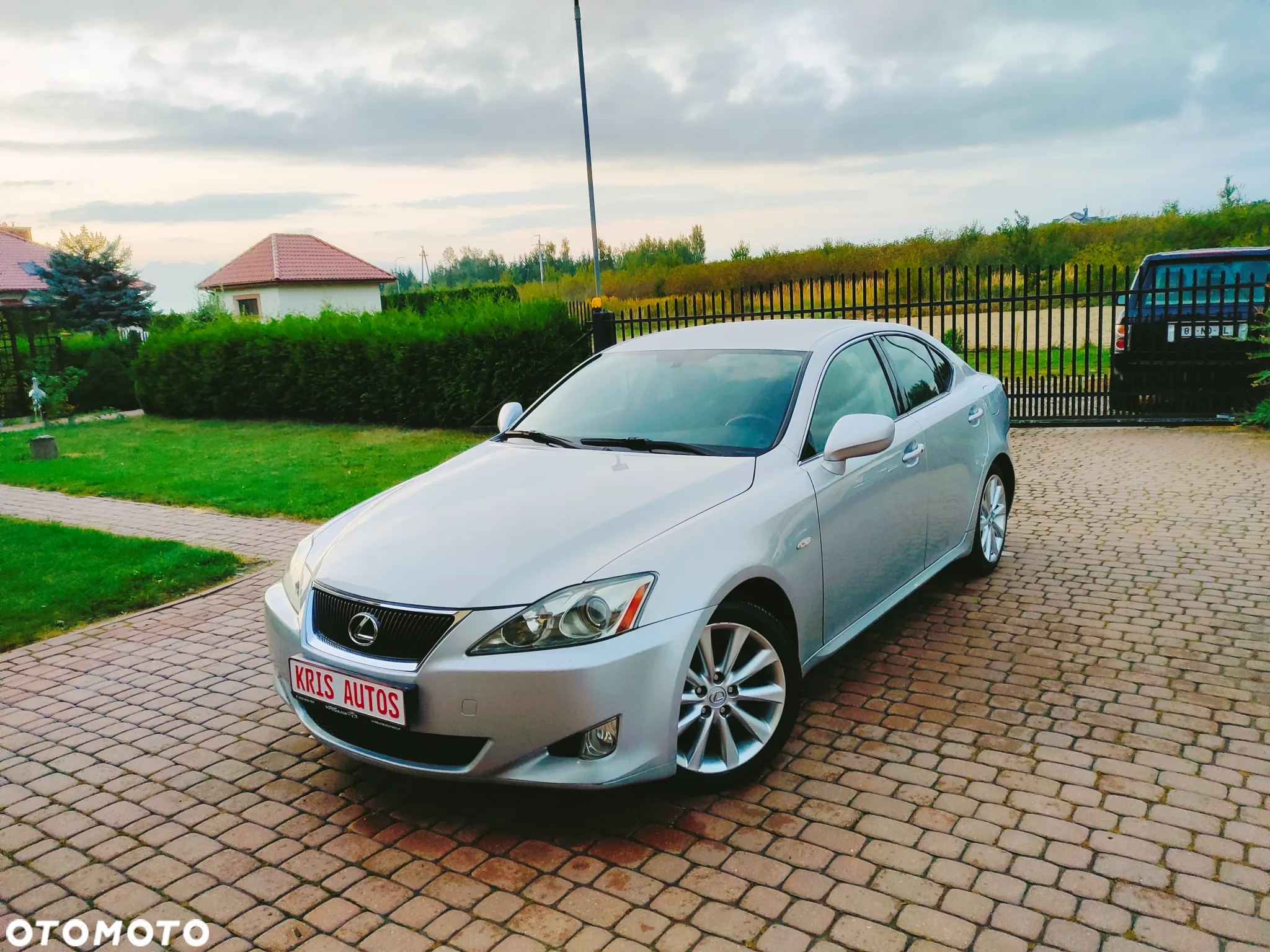 Lexus IS 250 Elegance - 2