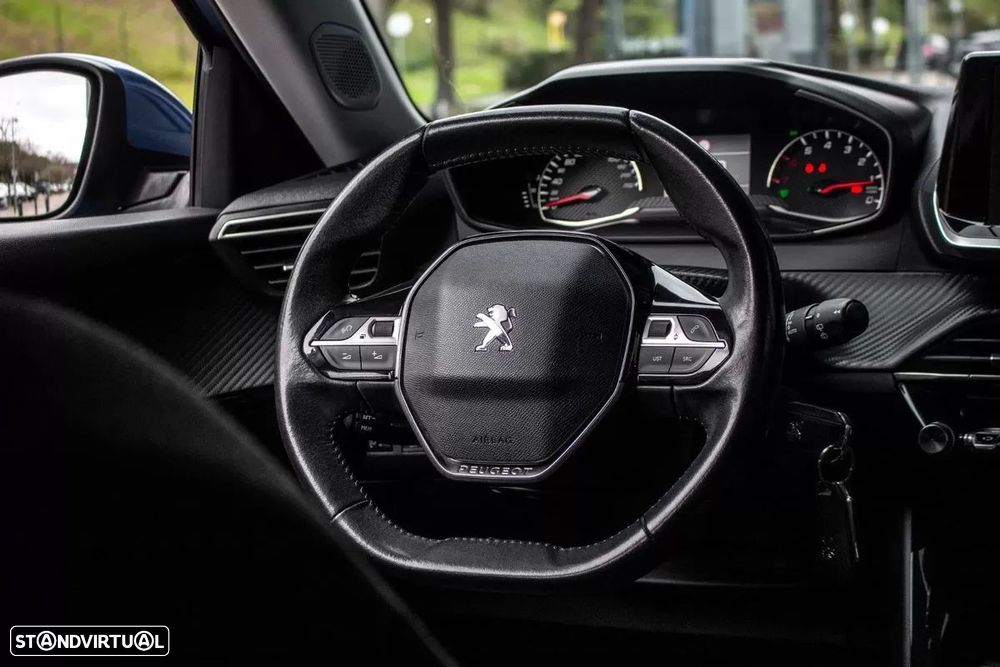 Peugeot 2008 1.2 PureTech Active - 30