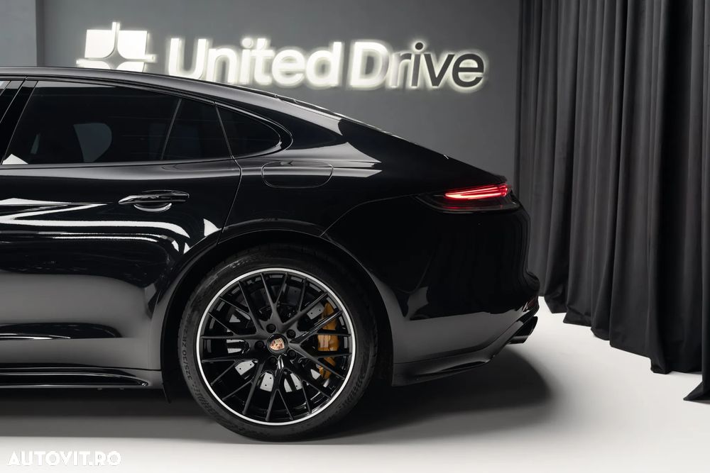 Porsche Panamera Turbo S E-Hybrid - 8