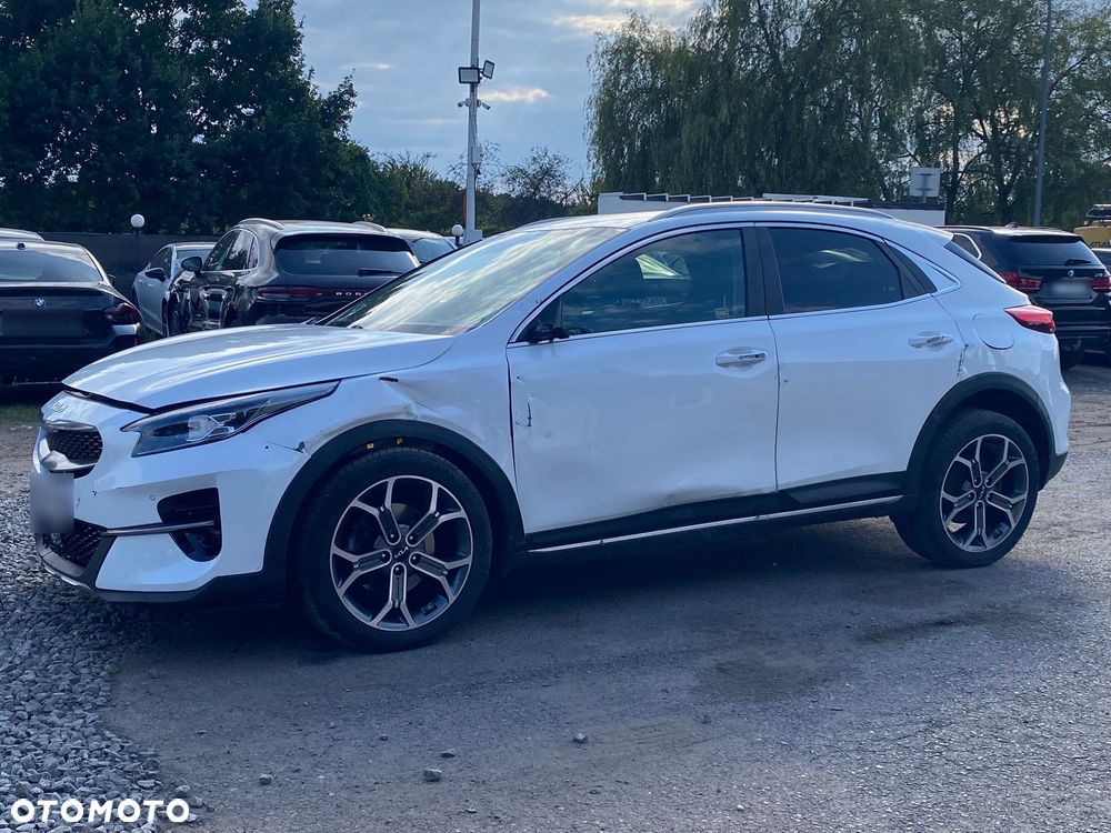 Kia XCeed 1.5 T-GDI L Business Line DCT - 12