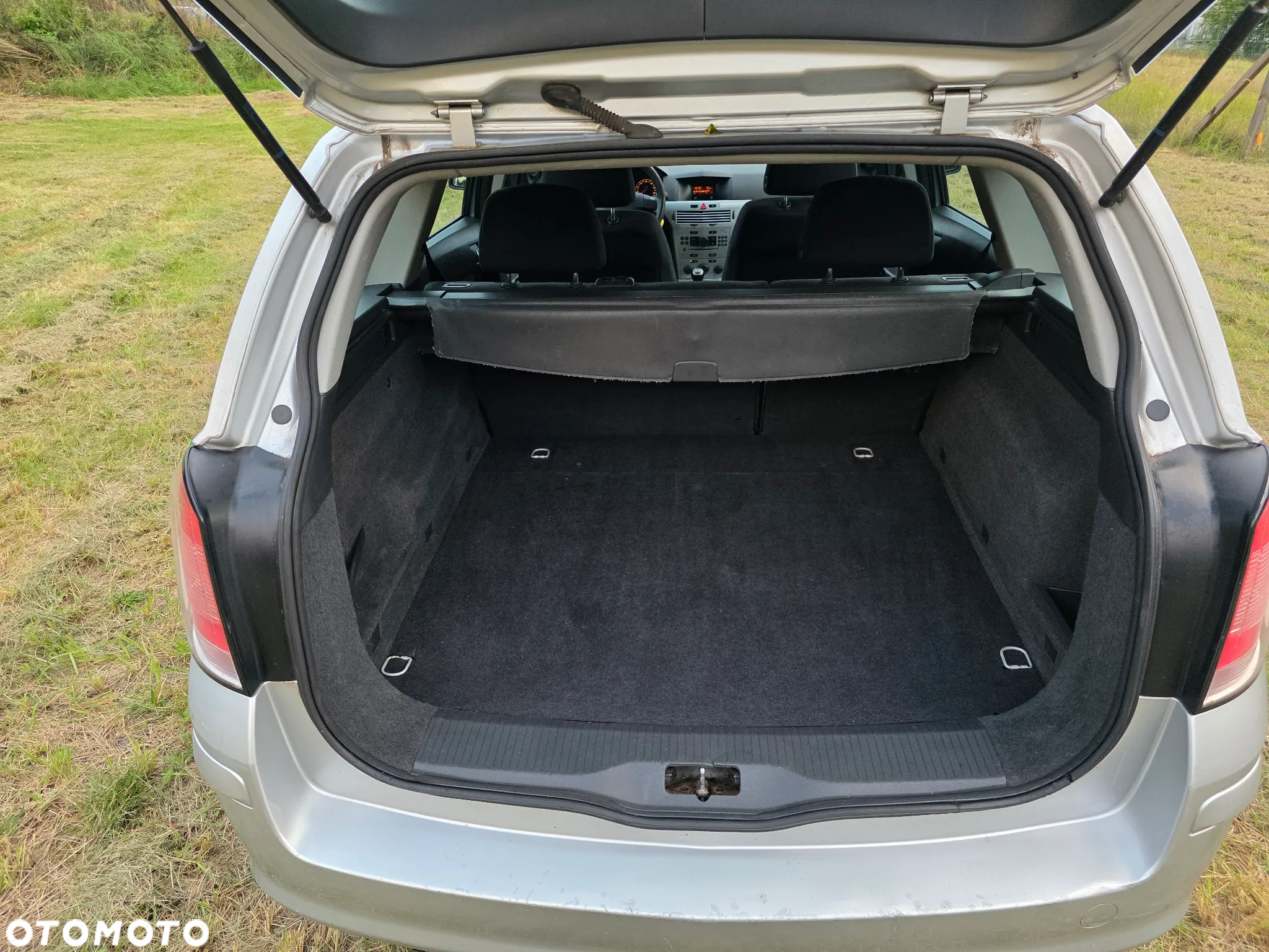 Opel Astra 1.9 CDTI DPF Innovation - 12