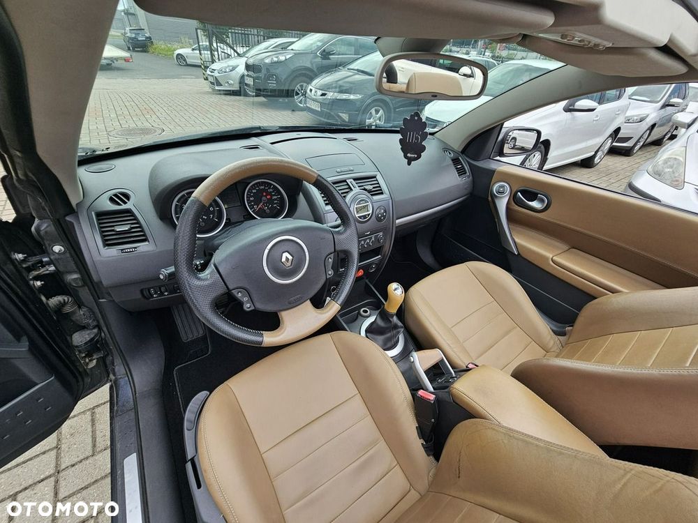 Renault Megane 1.6 Avantage - 26