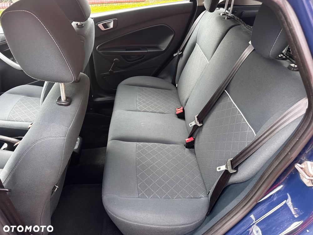 Ford Fiesta 1.4 Champions Edition - 19