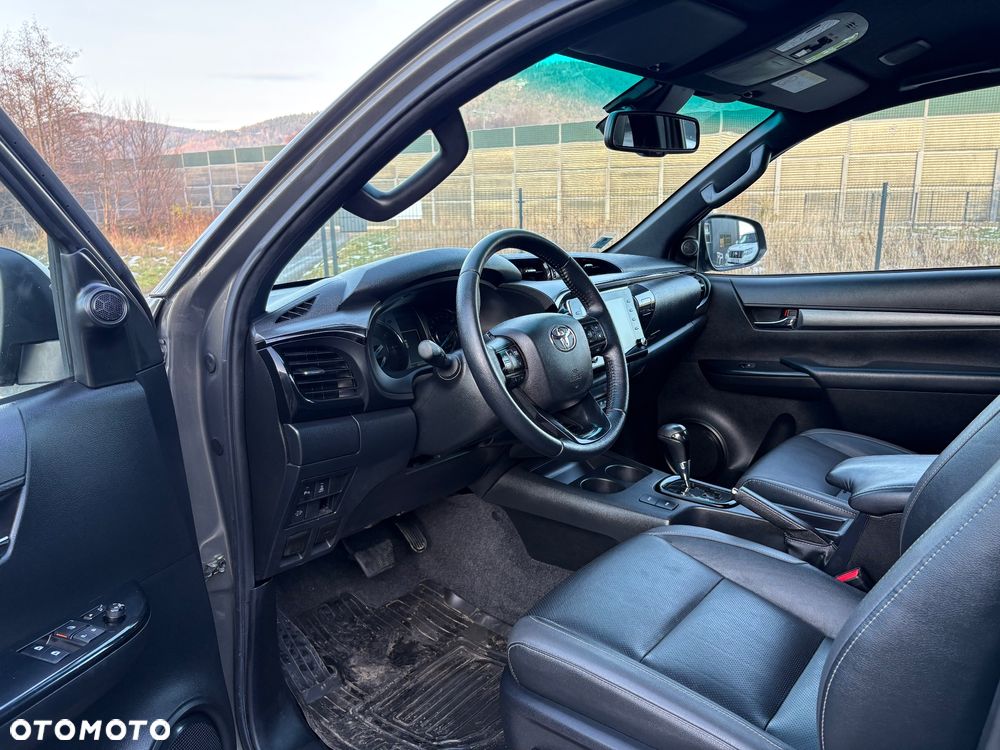 Toyota Hilux 4x4 Extra Cab Autm Invincible - 10