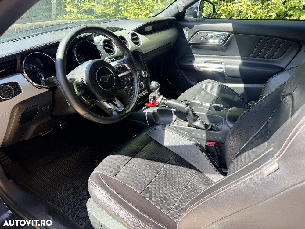 Ford Mustang 2.3 EcoBoost Aut. - 5