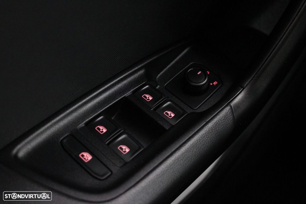 Audi A1 Sportback 25 TFSI — fotografia 23
