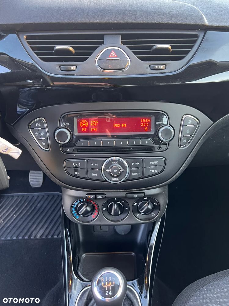 Opel Corsa 1.4 Cosmo - 27