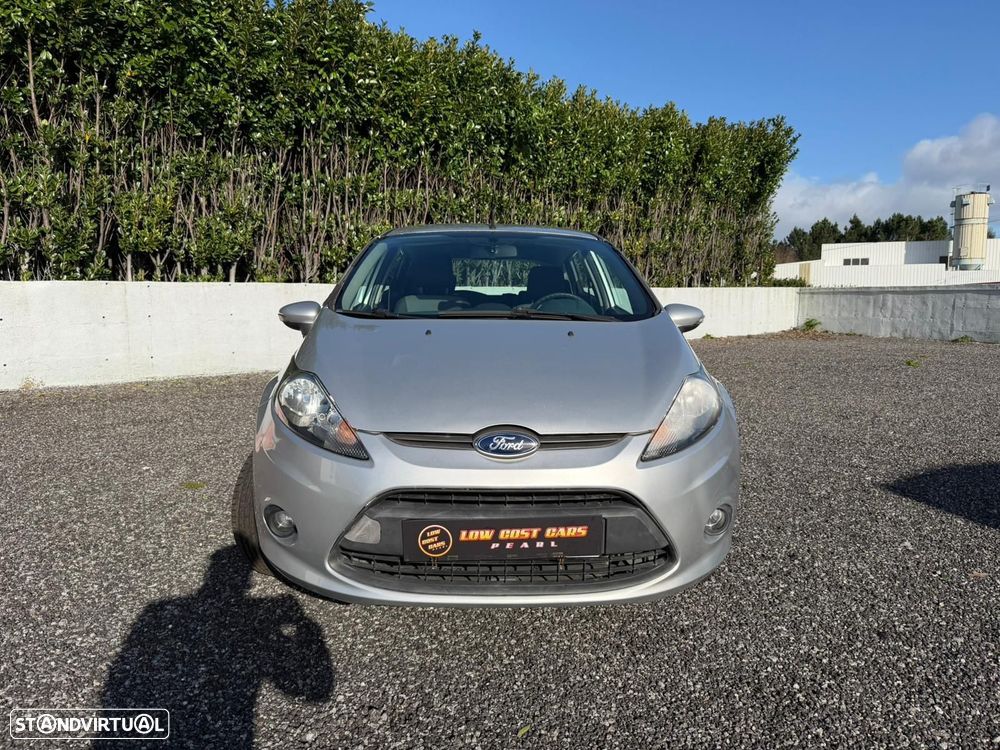 Ford Fiesta 1.4 TDCI Techno - 11
