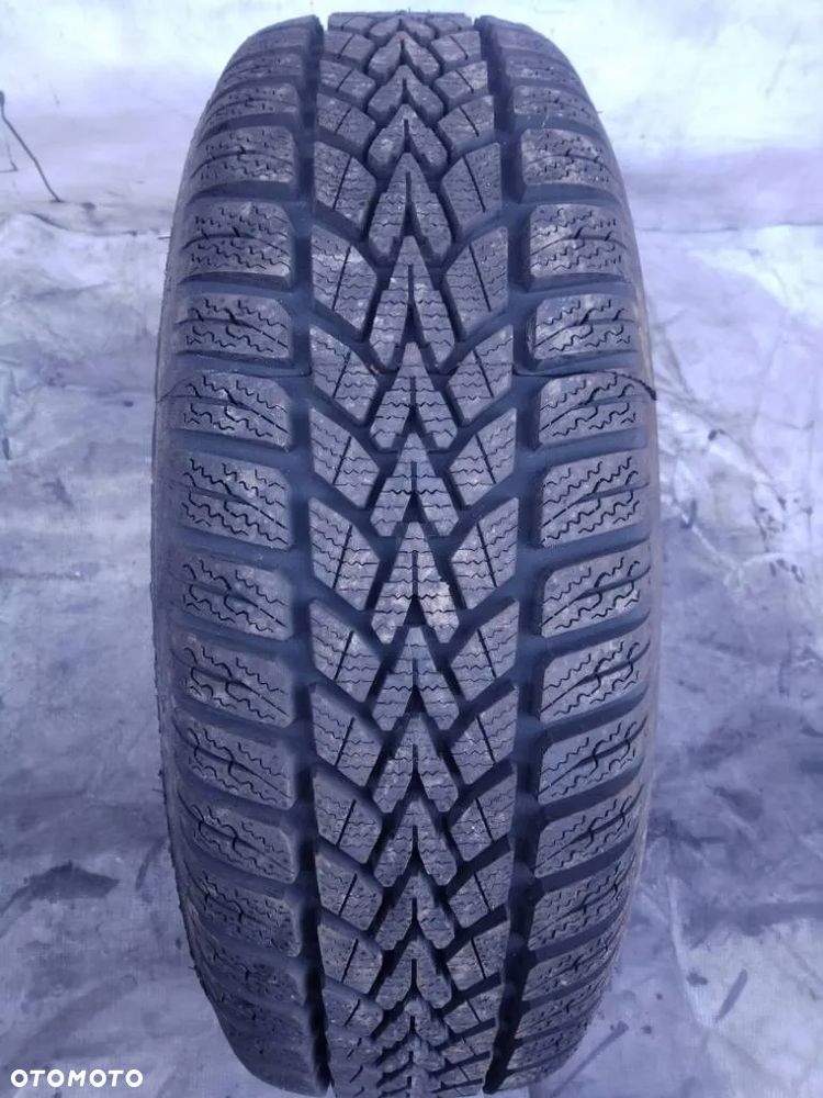 Dunlop Winter Response 2 185/60 R15 84T 2021 - 1