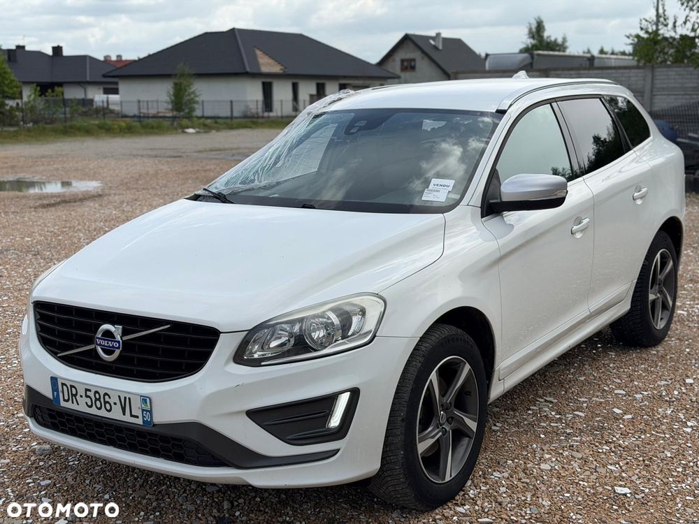 Volvo XC 60 D3 Drive-E R-Design Kinetic - 1