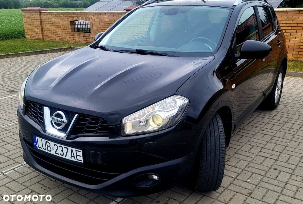 Nissan Qashqai - 1