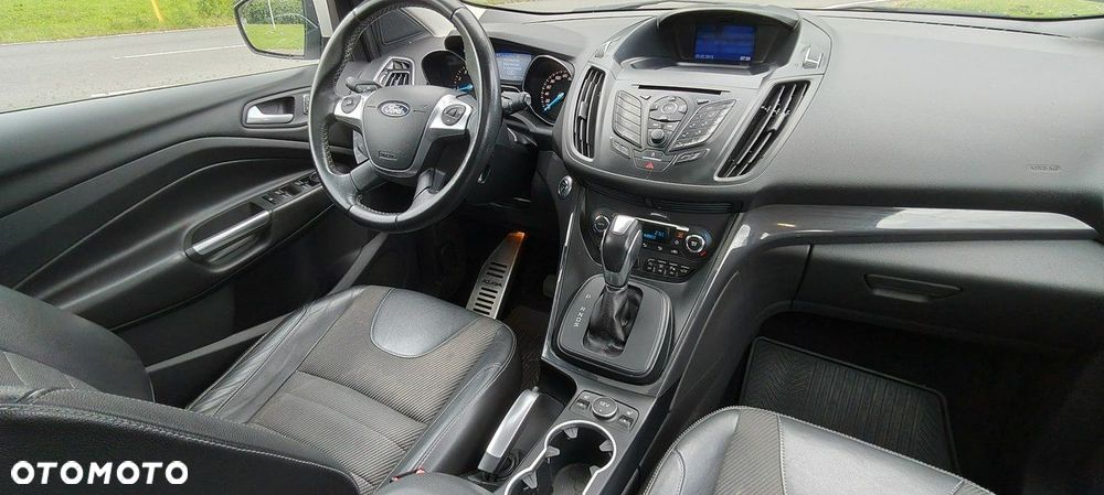 Ford Kuga - 9