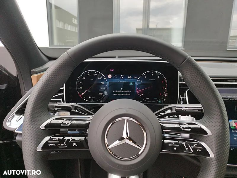 Mercedes-Benz E - 8