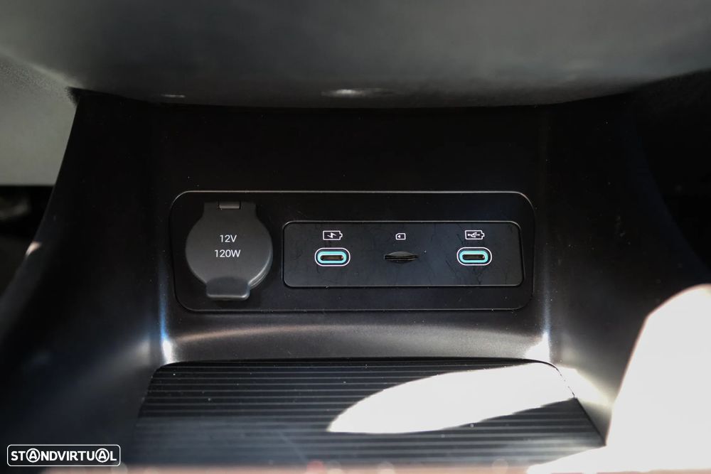 BYD Dolphin 60.4 kWh Design - 19