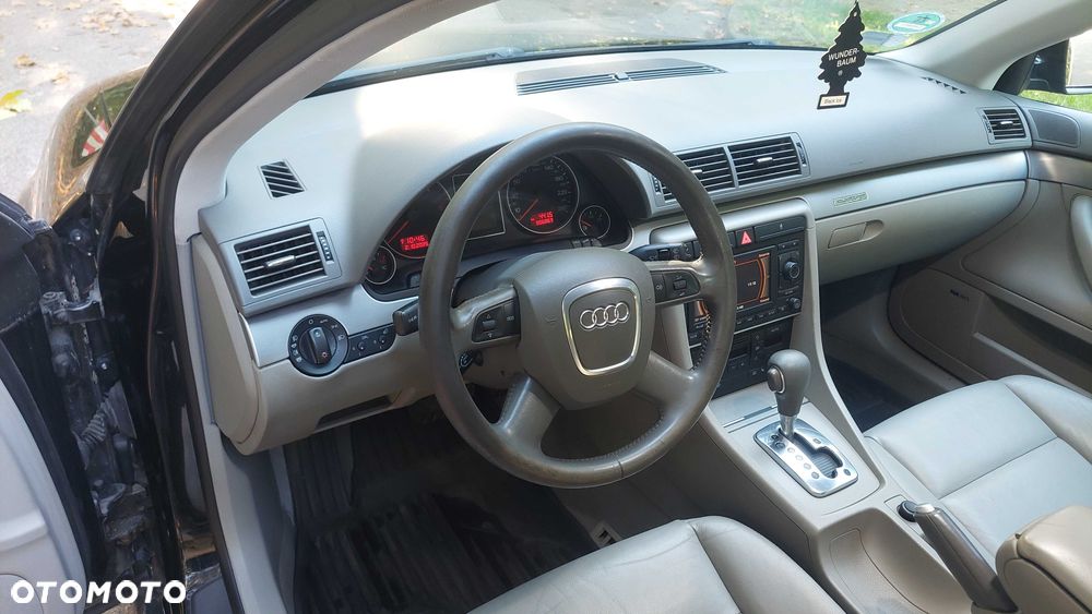 Audi A4 Avant - 6