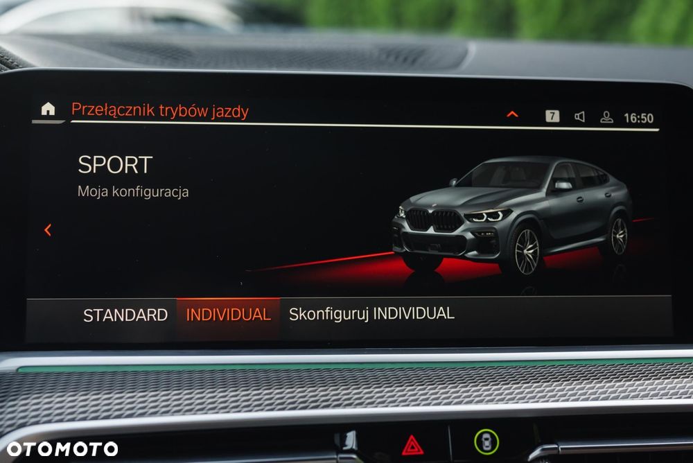 BMW X6 xDrive30d mHEV - 24