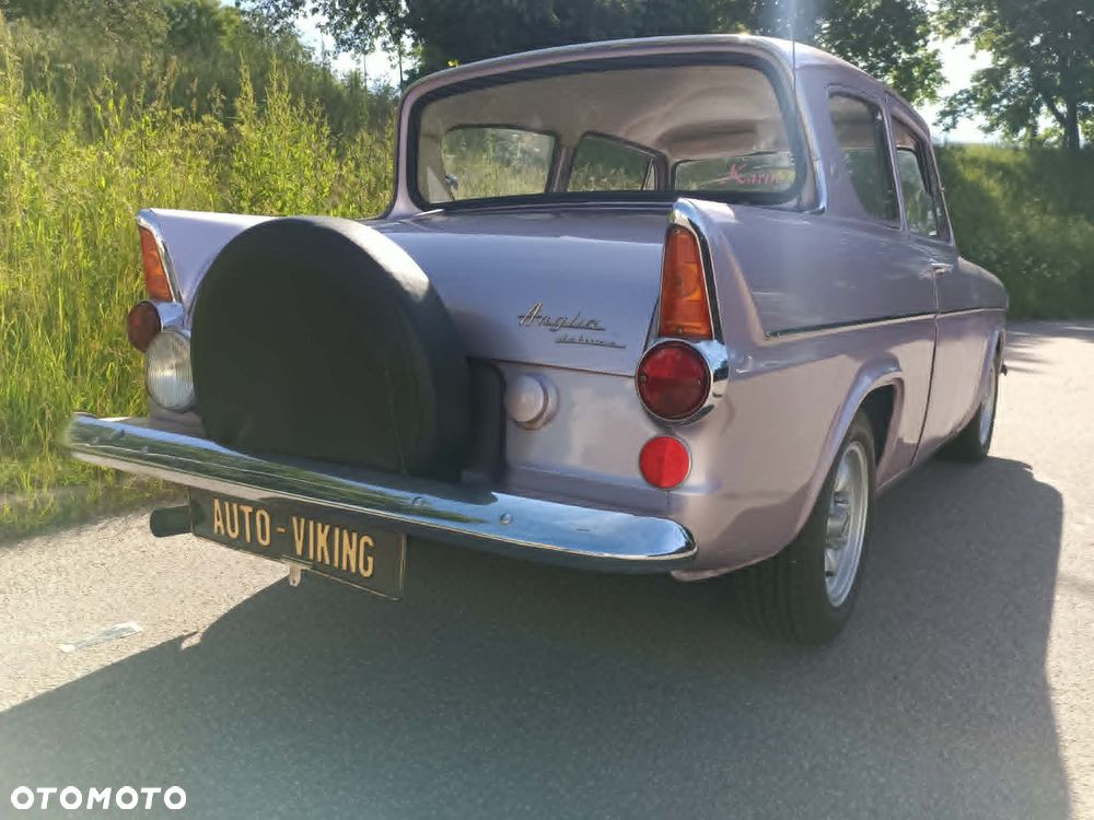 Ford Inny - 11