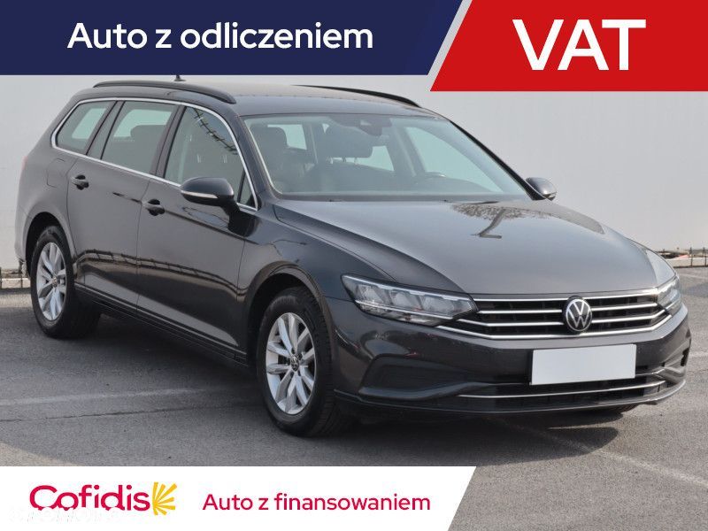 Volkswagen Passat Variant - 2