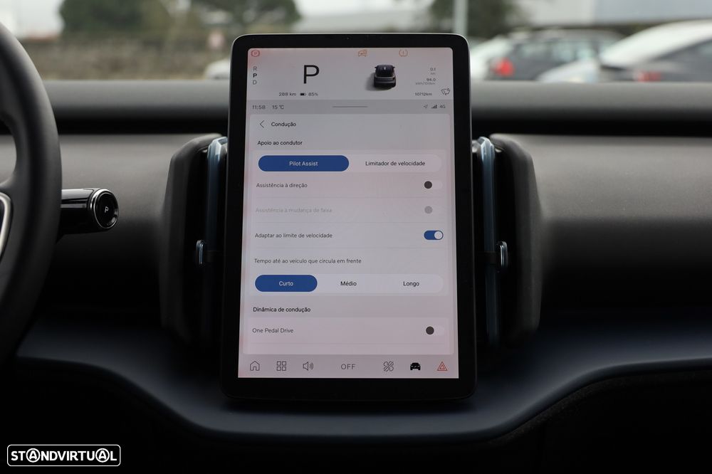 Volvo EX30 51 kWh Single Motor Plus - 29