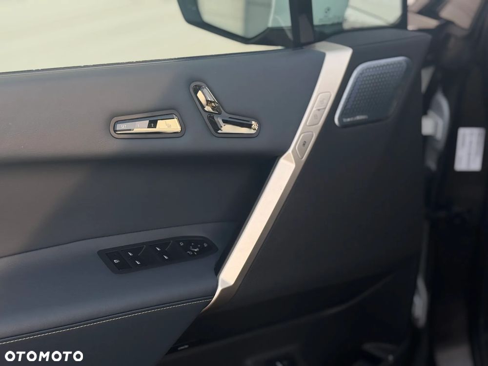 BMW iX M60 111.5kWh - 6