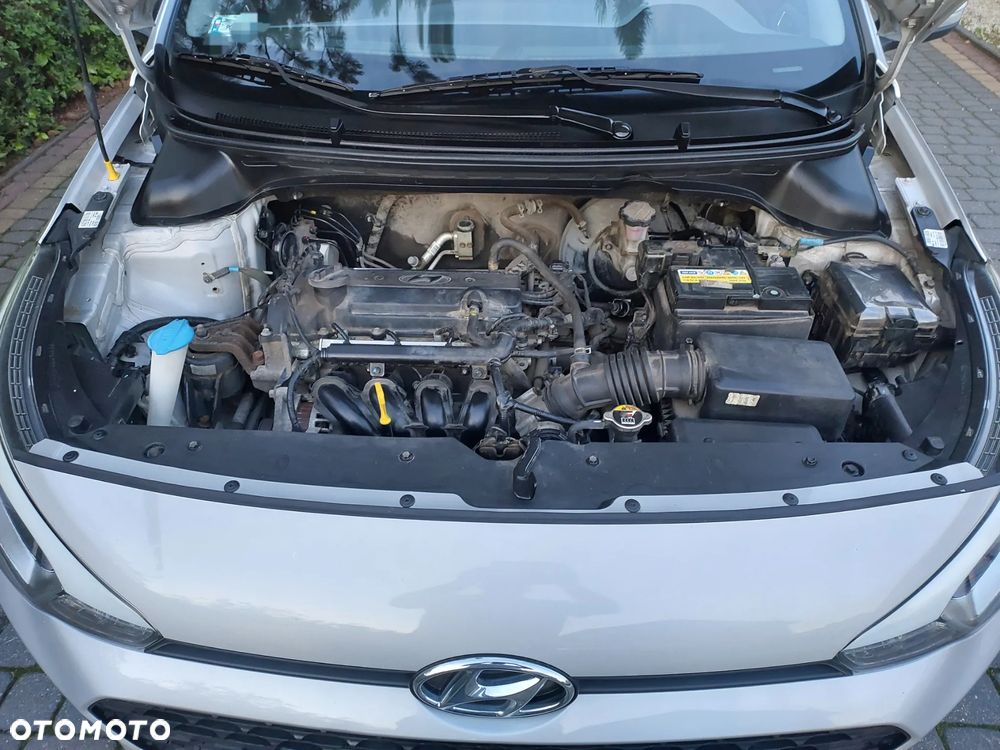 Hyundai i20 1.2 BlueDrive Classic + - 14